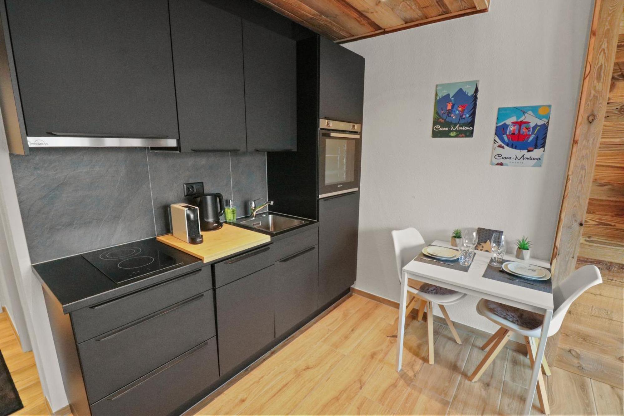Joli Studio Avec Parking Gratuit Crans-Montana Esterno foto