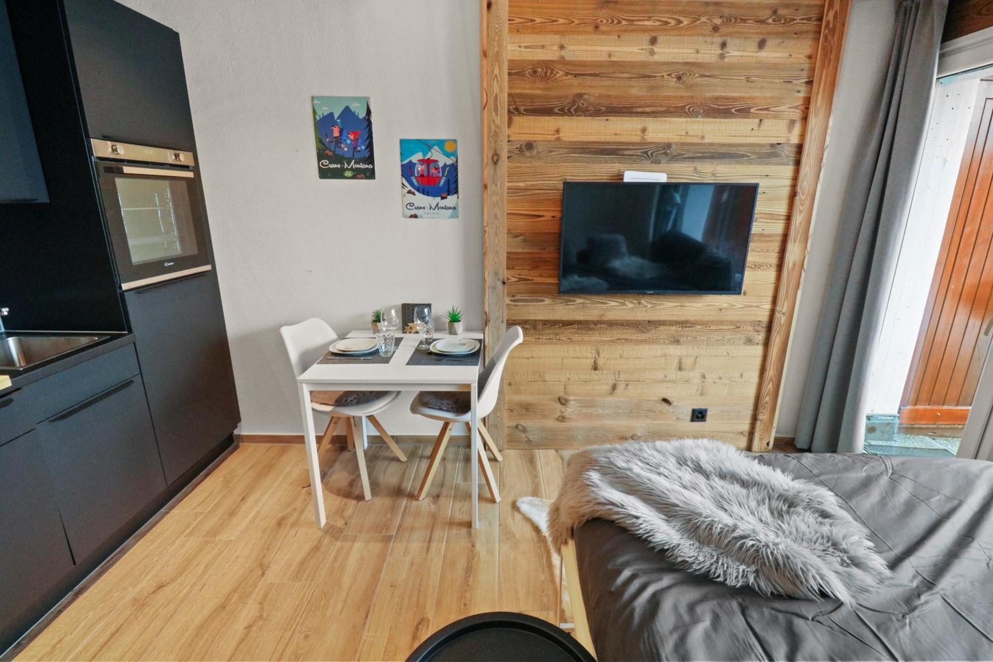 Joli Studio Avec Parking Gratuit Crans-Montana Esterno foto